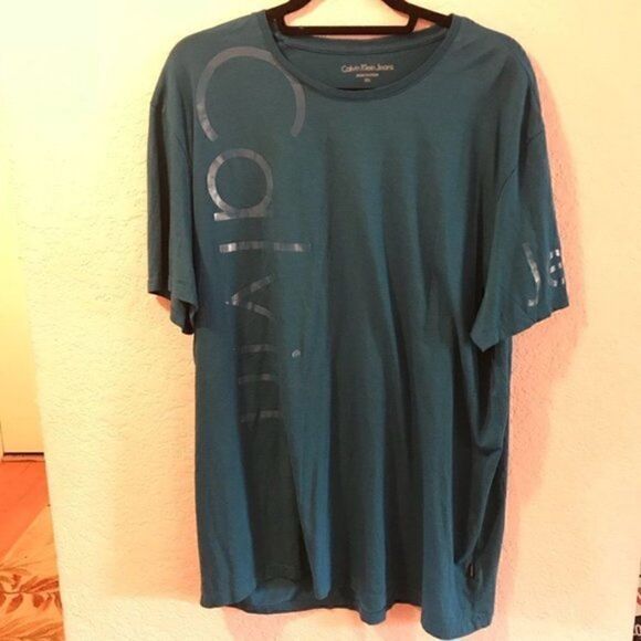 NWOT. Calvin Klein Jeans shirt - Picture 2 of 6
